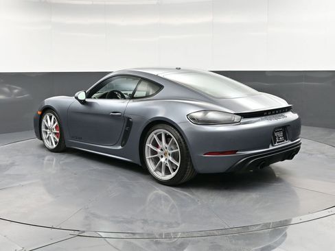 Certified 2025 Porsche 718 Cayman GTS RWD image 3