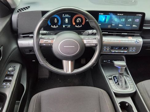 Used 2024 Hyundai Kona SEL FWD image 13