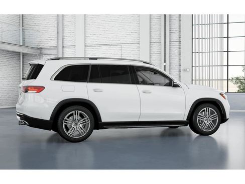 New 2026 Mercedes-Benz GLS 450 4MATIC image 17