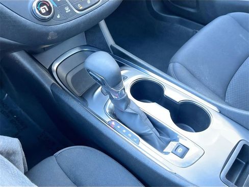 Used 2024 Chevrolet Malibu LT image 17