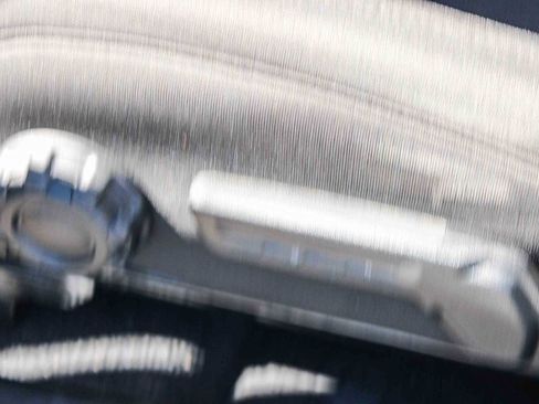 Used 2021 Jeep Gladiator Sport image 20