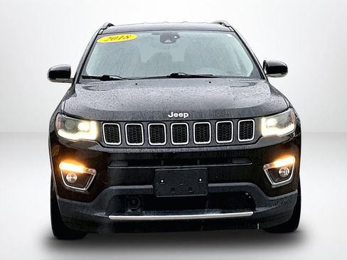 Used 2018 Jeep Compass Limited w/ Navigation Group image 2