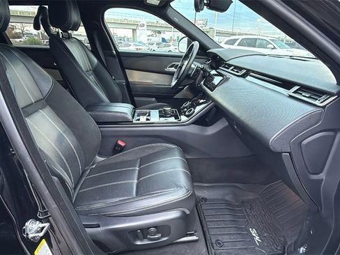 Used 2020 Land Rover Range Rover Velar R-Dynamic S image 31