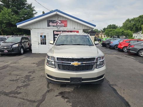 Used 2017 Chevrolet Tahoe LT AWD/4WD image 2