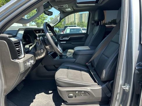 Used 2025 GMC Sierra 1500 Denali AWD/4WD image 21