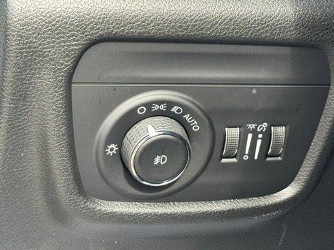 New 2026 Jeep Grand Cherokee Limited AWD/4WD image 13