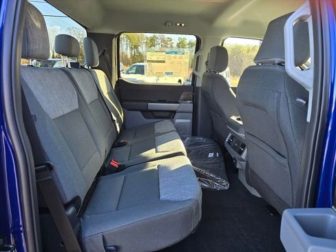 New 2026 Ford F250 XLT w/ XLT Premium Package image 19