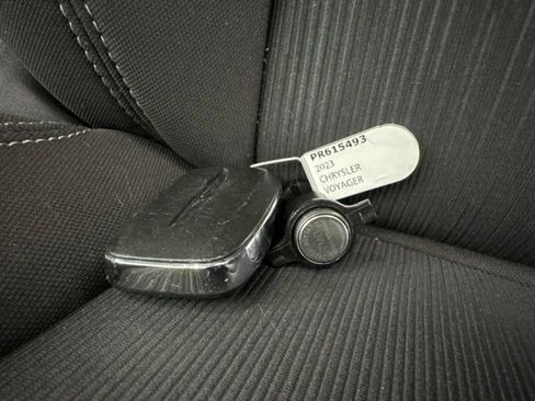 Used 2023 Chrysler Voyager LX FWD image 29