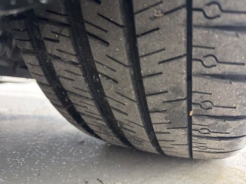 Used 2024 Chevrolet Corvette Stingray Preferred Conv w/ Stealth Interior Trim Package image 34