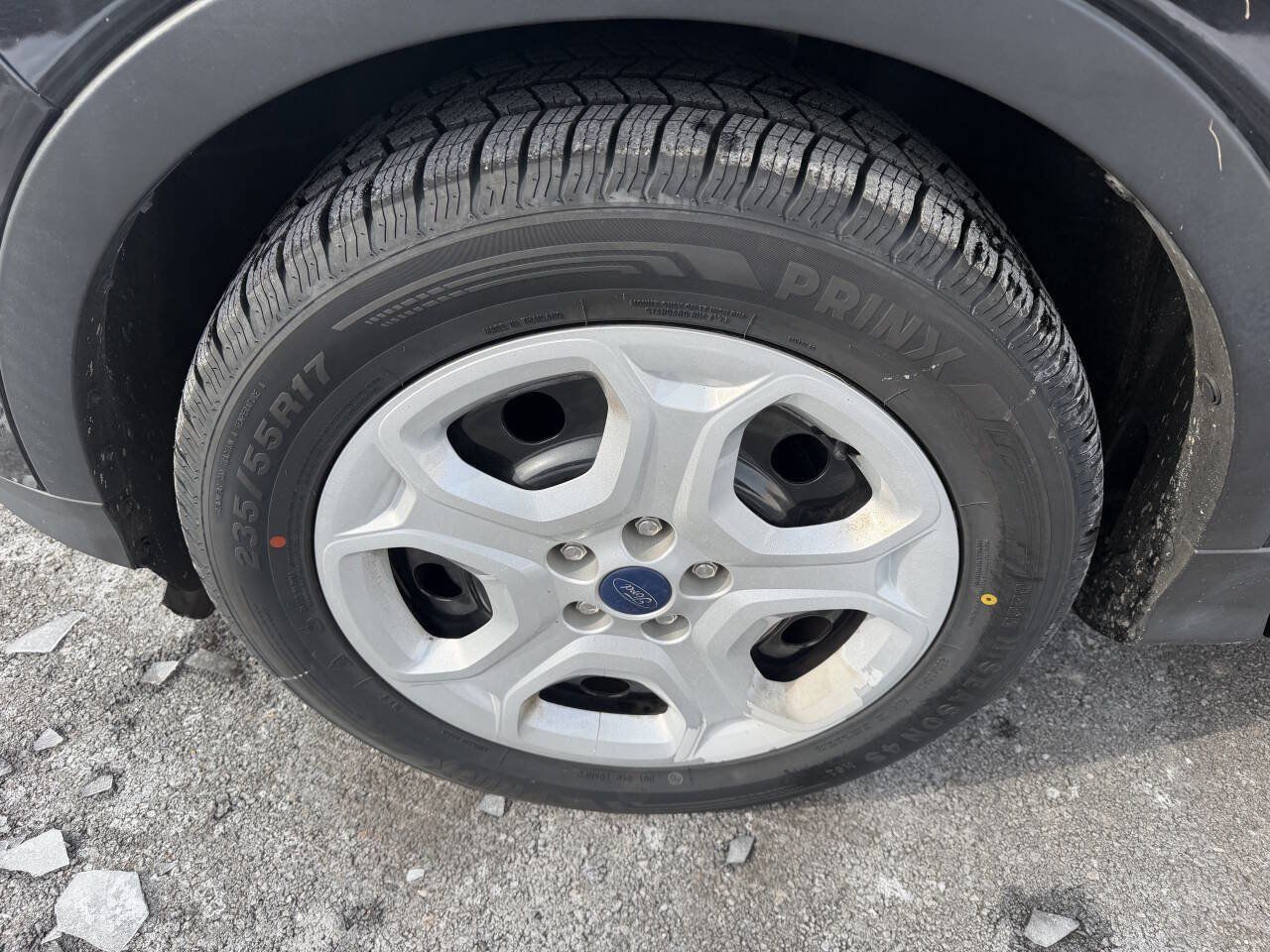 Used 2017 Ford Escape S FWD image 30