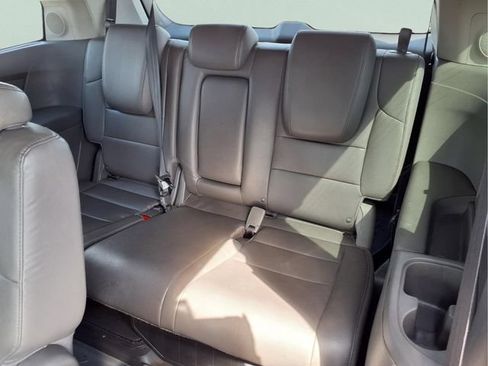 Used 2015 Honda Odyssey Touring Elite image 21