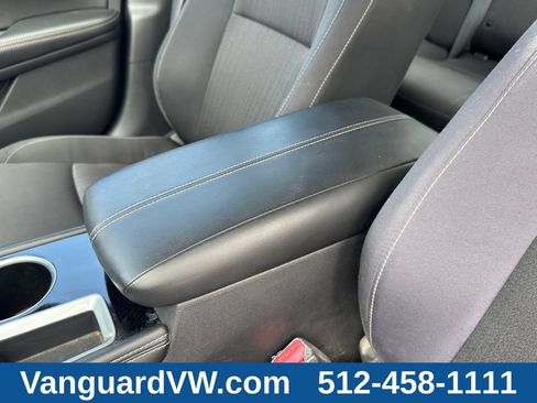 Used 2023 Nissan Altima 2.5 SV FWD image 16