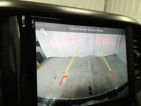 Used 2019 RAM 1500 Laramie image 12