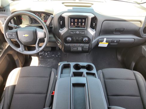 New 2026 Chevrolet Silverado 1500 Custom w/ Turbomax Blackout Package RWD image 20