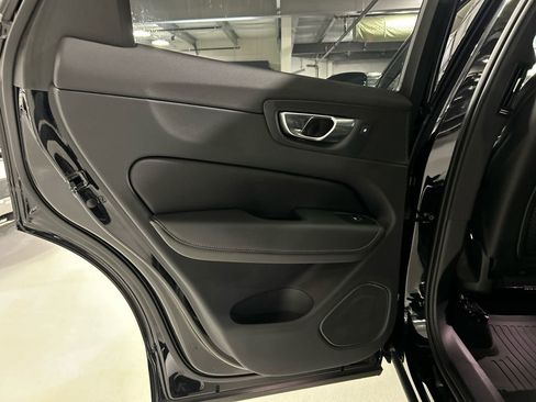Certified 2024 Volvo XC60 B5 Ultimate w/ Protection Package Premier AWD/4WD image 22