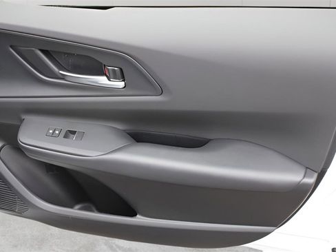 Certified 2026 Toyota Prius Plug-In Hybrid image 24