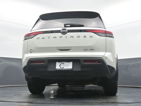 Used 2023 Nissan Pathfinder SV image 50