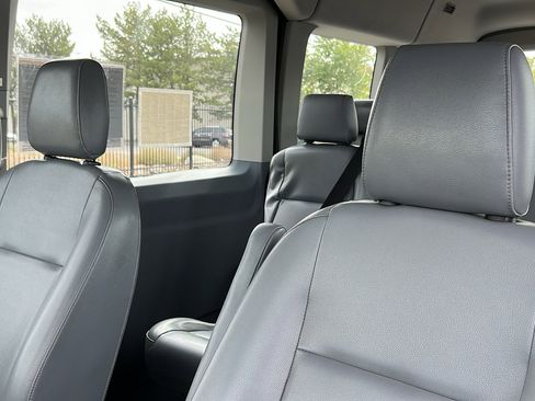 Used 2017 Ford Transit 350 XL image 20