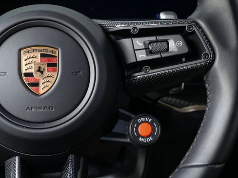 Certified 2025 Porsche Cayenne Turbo GT image 12