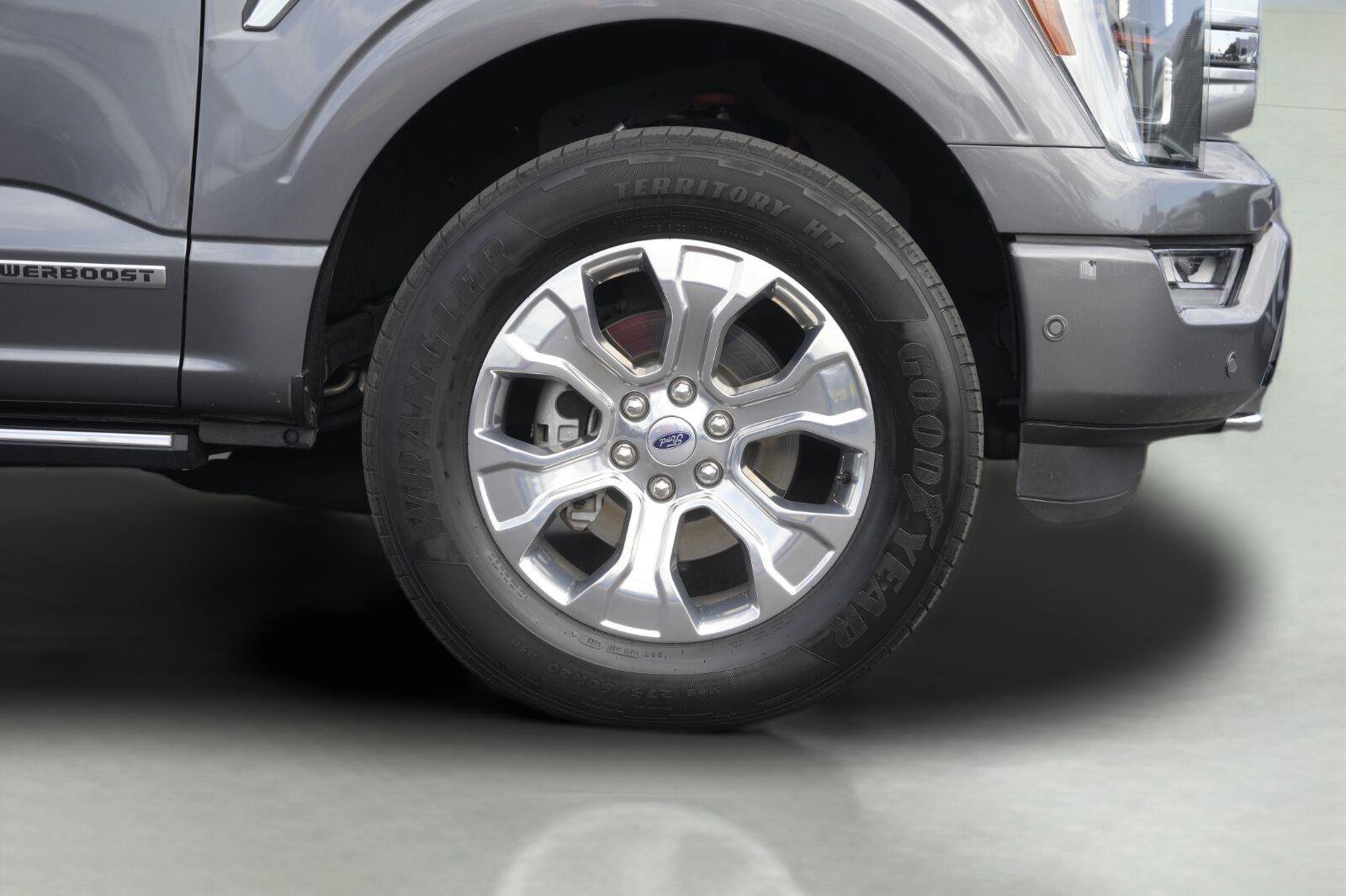 Used 2021 Ford F150 Platinum w/ Equipment Group 701A High AWD/4WD image 4