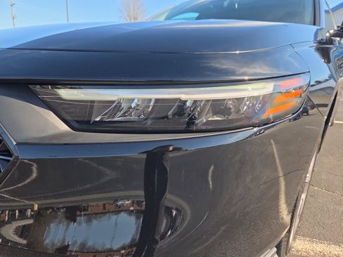 Certified 2023 Honda Accord EX image 26