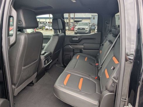 Used 2021 GMC Sierra 1500 AT4 AWD/4WD image 14