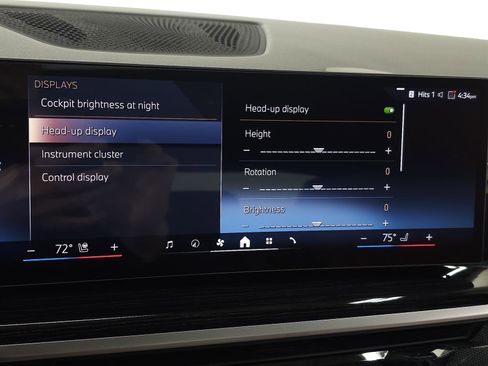 Used 2025 BMW X6 xDrive40i w/ Climate Comfort Package image 24