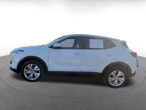 Used 2025 Buick Encore GX Preferred image 9
