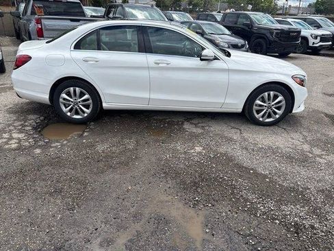 Used 2019 Mercedes-Benz C 300 4MATIC Sedan image 2