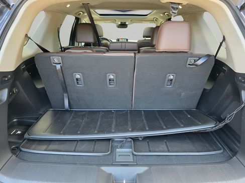 Used 2023 Honda Pilot Elite image 9