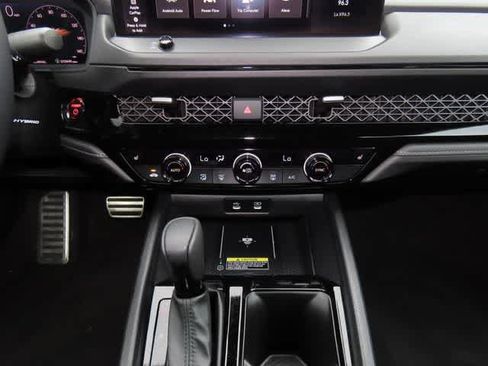 Certified 2025 Honda Accord Sport image 20