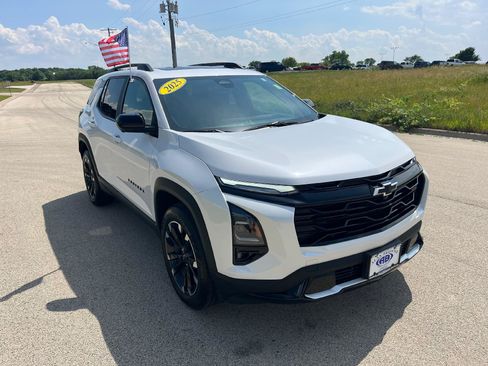 Certified 2025 Chevrolet Equinox RS w/ Safety and Technology Package FWD image 2