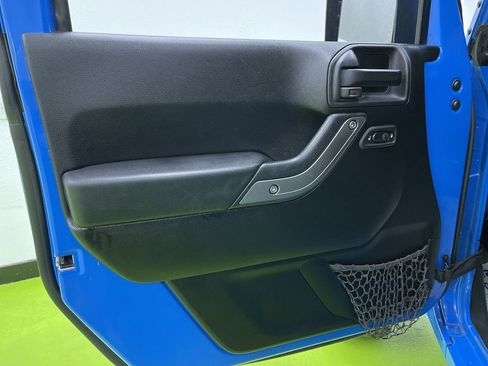 Used 2012 Jeep Wrangler Sport image 16