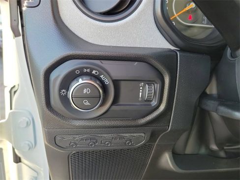 New 2026 Jeep Gladiator Sport image 17