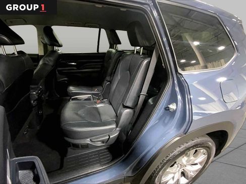 Certified 2024 Toyota Grand Highlander AWD image 21