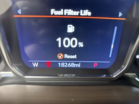 Used 2021 GMC Sierra 2500 Denali image 10