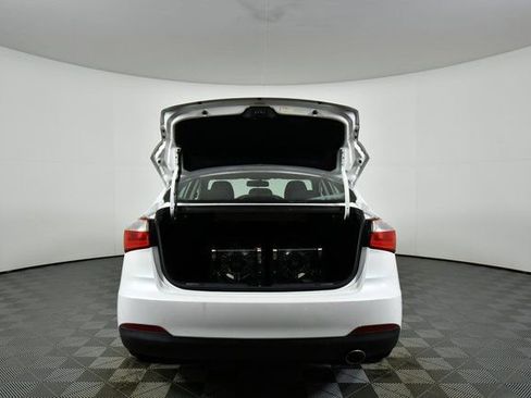 Used 2015 Kia Forte EX image 25