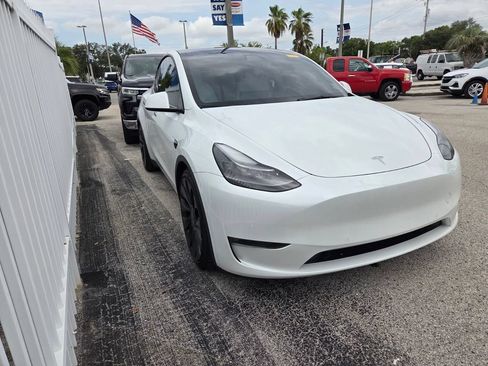 Used 2022 Tesla Model Y Performance AWD/4WD image 4