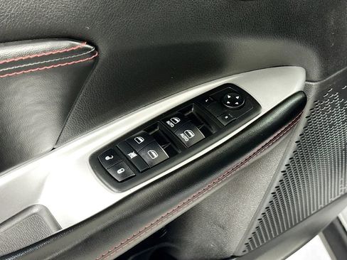Used 2018 Dodge Journey GT w/ Navigation Group FWD image 16