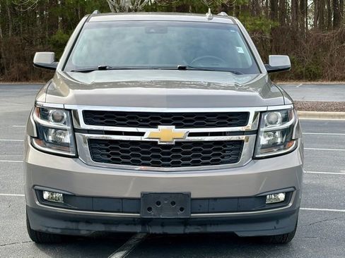 Used 2018 Chevrolet Tahoe LT image 12
