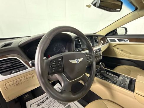 Used 2015 Hyundai Genesis 3.8 w/ Option Group 02 image 7