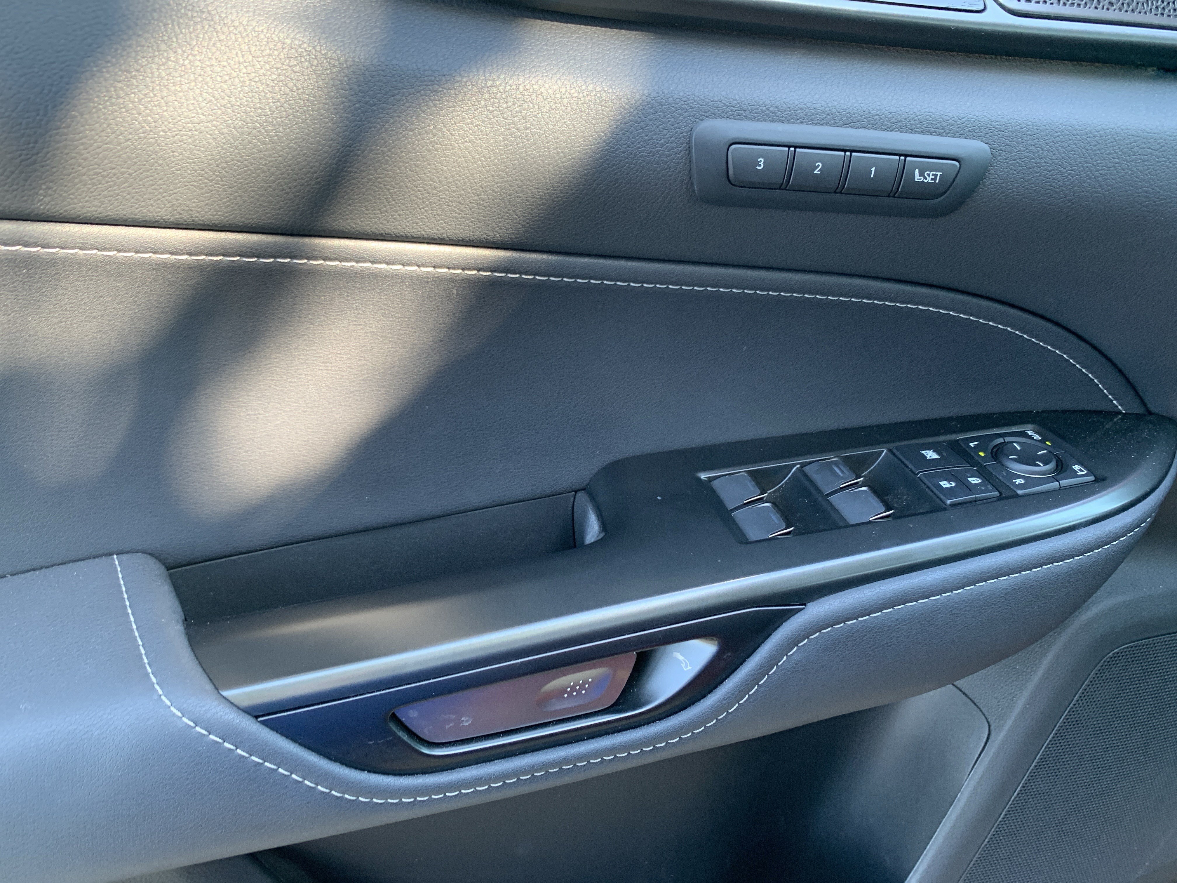 Used 2025 Lexus NX 350h AWD w/ Accessory Package (2T) image 15