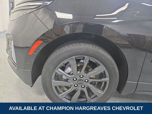 Certified 2023 Chevrolet Equinox RS FWD image 41