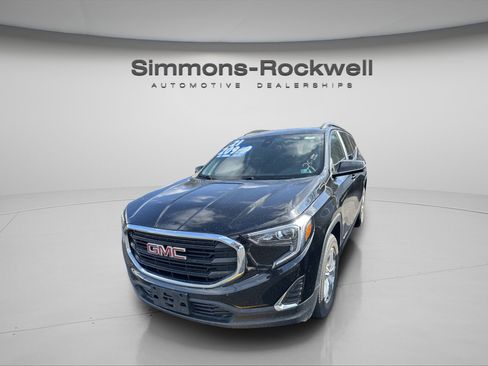 Used 2021 GMC Terrain SLE w/ Driver Convenience Package image 5