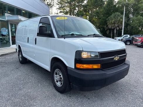 Used 2021 Chevrolet Express 2500 RWD image 7