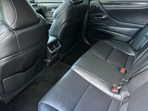 Used 2019 Lexus ES 350 F Sport w/ Accessory Package FWD image 22