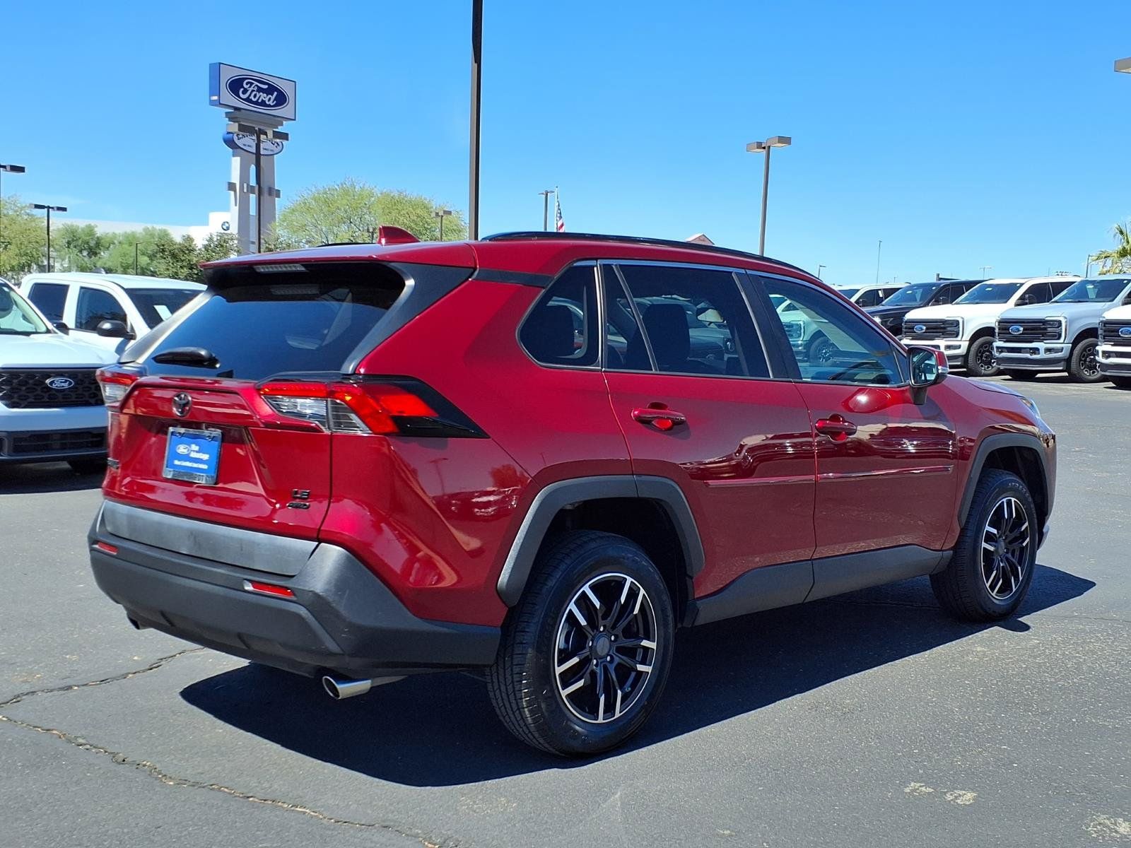 Used 2019 Toyota RAV4 LE w/ All Weather Liner Package AWD/4WD image 6