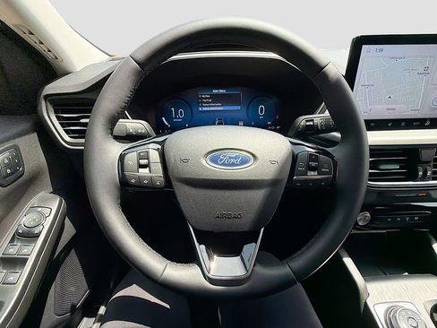 Used 2024 Ford Escape Active w/ Tech Pack #2 AWD/4WD image 11