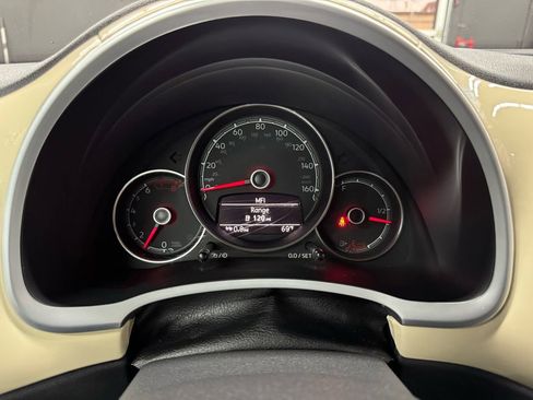 Used 2019 Volkswagen Beetle 2.0T Final Edition SEL image 30