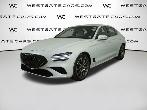 Used 2024 Genesis G70 2.5T image 1